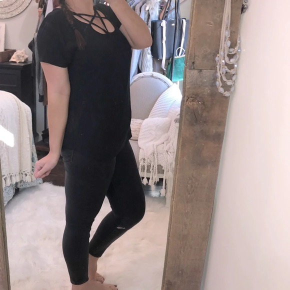 Rainbows & Cupcakes size XXL black caged top - Picture 2 of 3